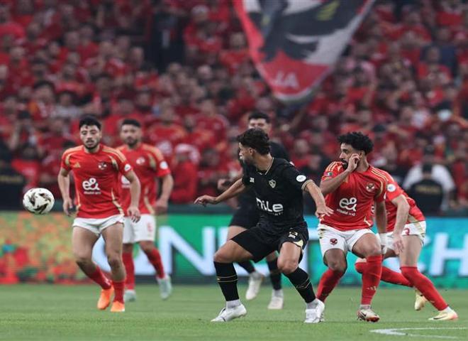 الزمالك يتوج بكأس السوبر الافريقى على حساب الاهلى بعد الفوز فى ركلات الجزاء