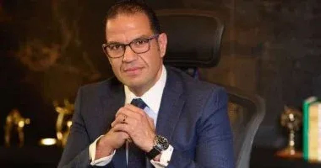 الكاتب الصحفي محمد حلمي يهنئ سيف الوزيرى بعيد ميلاده
