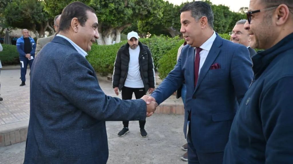 مدير مديرية الشباب والرياضة بالقاهرة يتفقد أعمال الجمعية العمومية لنادي المصانع الحربية